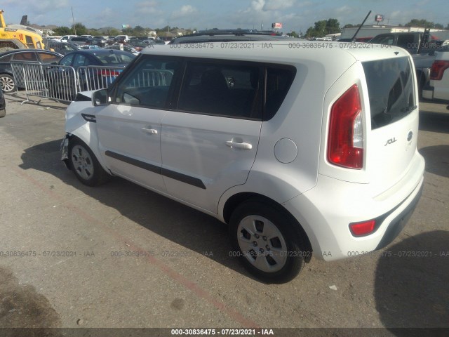 Photo 2 VIN: KNDJT2A54C7449632 - KIA SOUL 