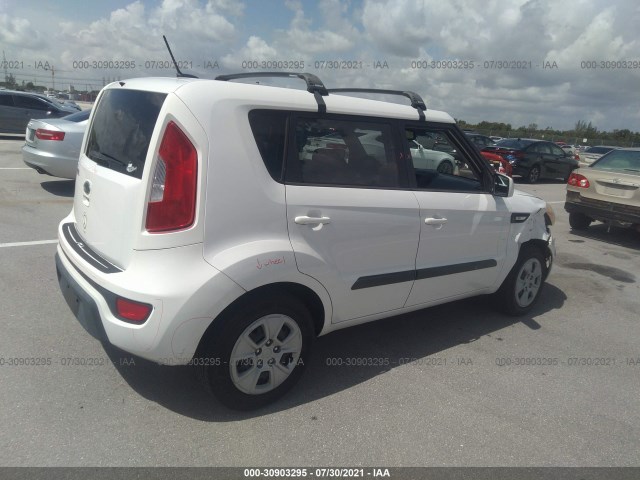 Photo 3 VIN: KNDJT2A54C7472165 - KIA SOUL 