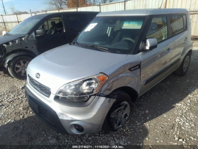 Photo 5 VIN: KNDJT2A54D7484737 - KIA SOUL 