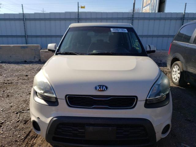 Photo 4 VIN: KNDJT2A54D7497911 - KIA SOUL 