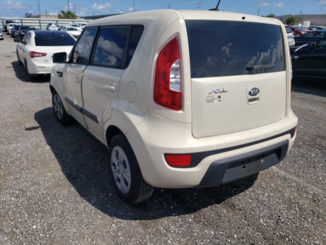 Photo 2 VIN: KNDJT2A54D7504050 - KIA SOUL 