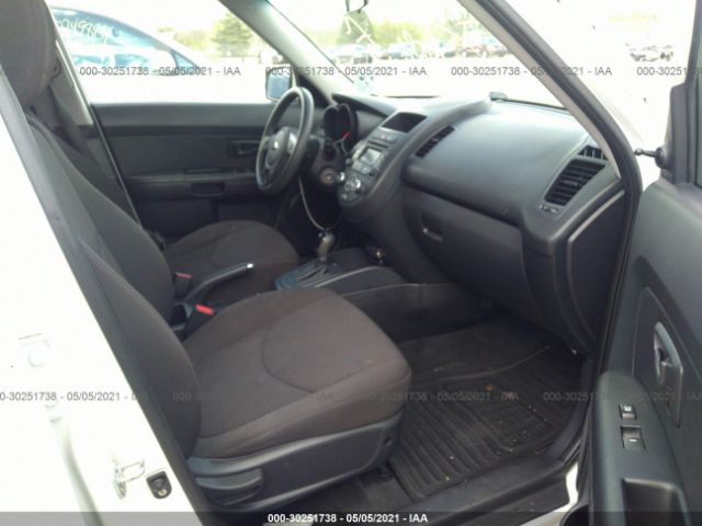 Photo 4 VIN: KNDJT2A54D7544936 - KIA SOUL 