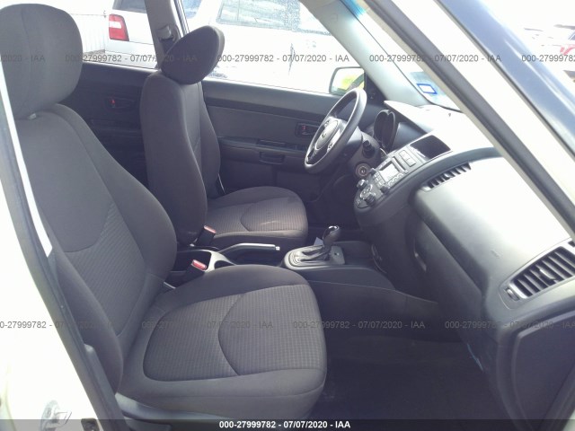 Photo 4 VIN: KNDJT2A54D7557542 - KIA SOUL 