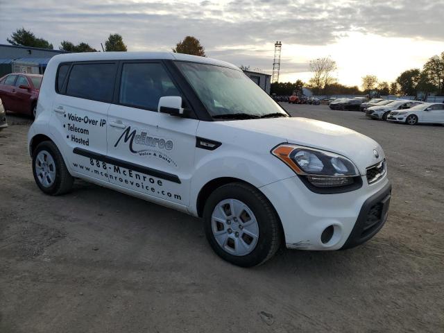 Photo 3 VIN: KNDJT2A54D7767316 - KIA SOUL 