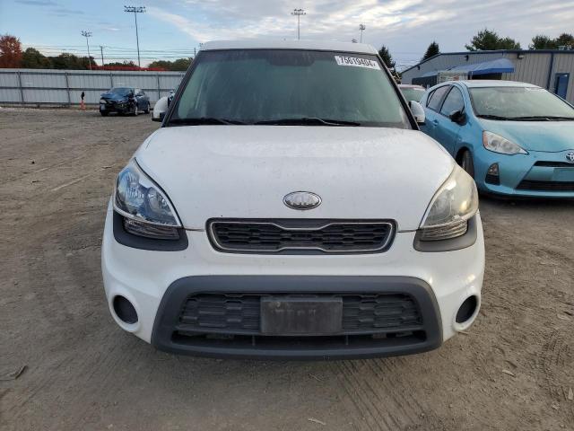 Photo 4 VIN: KNDJT2A54D7767316 - KIA SOUL 