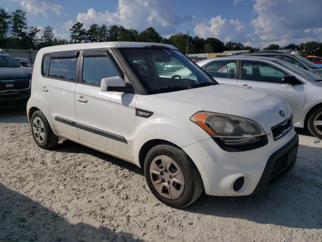 Photo 3 VIN: KNDJT2A54D7768952 - KIA SOUL 