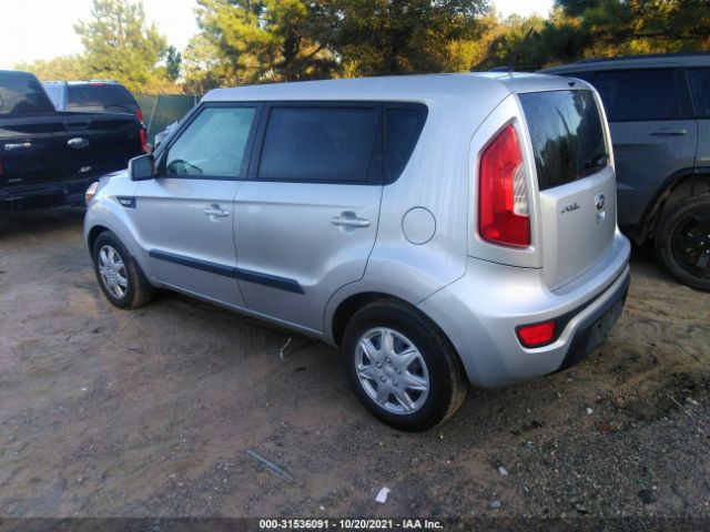 Photo 2 VIN: KNDJT2A54D7773245 - KIA SOUL 