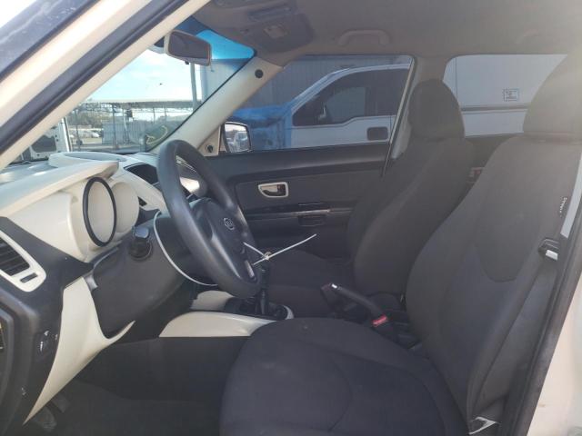 Photo 6 VIN: KNDJT2A55C7353198 - KIA SOUL 