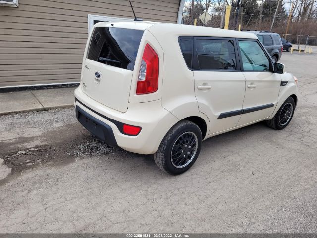 Photo 3 VIN: KNDJT2A55C7387402 - KIA SOUL 