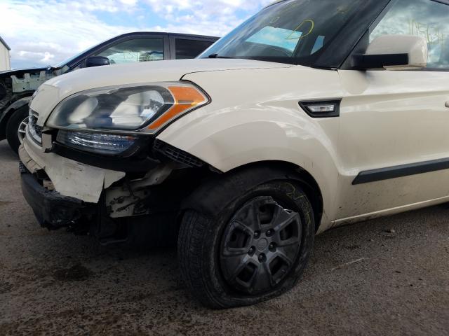 Photo 8 VIN: KNDJT2A55C7470165 - KIA SOUL 