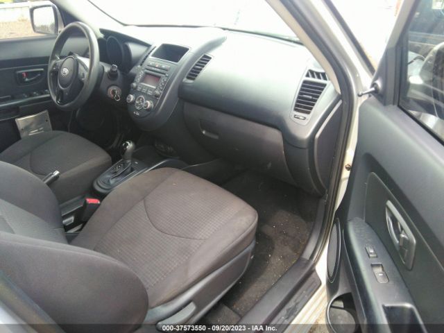 Photo 4 VIN: KNDJT2A55C7474359 - KIA SOUL 