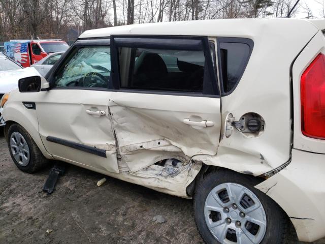 Photo 9 VIN: KNDJT2A55D7484455 - KIA SOUL 