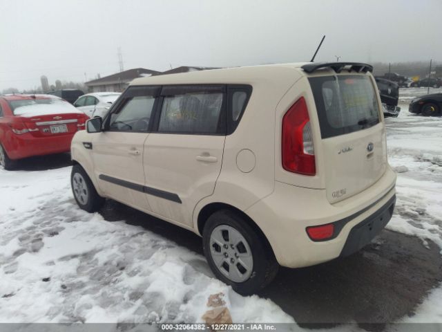 Photo 2 VIN: KNDJT2A55D7495567 - KIA SOUL 