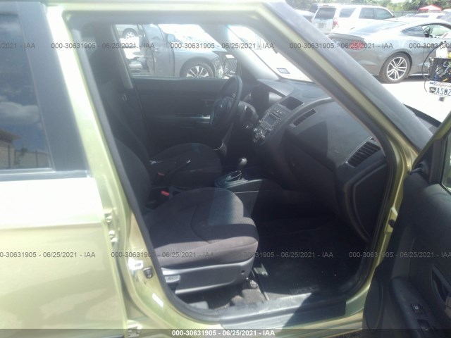 Photo 4 VIN: KNDJT2A55D7562197 - KIA SOUL 