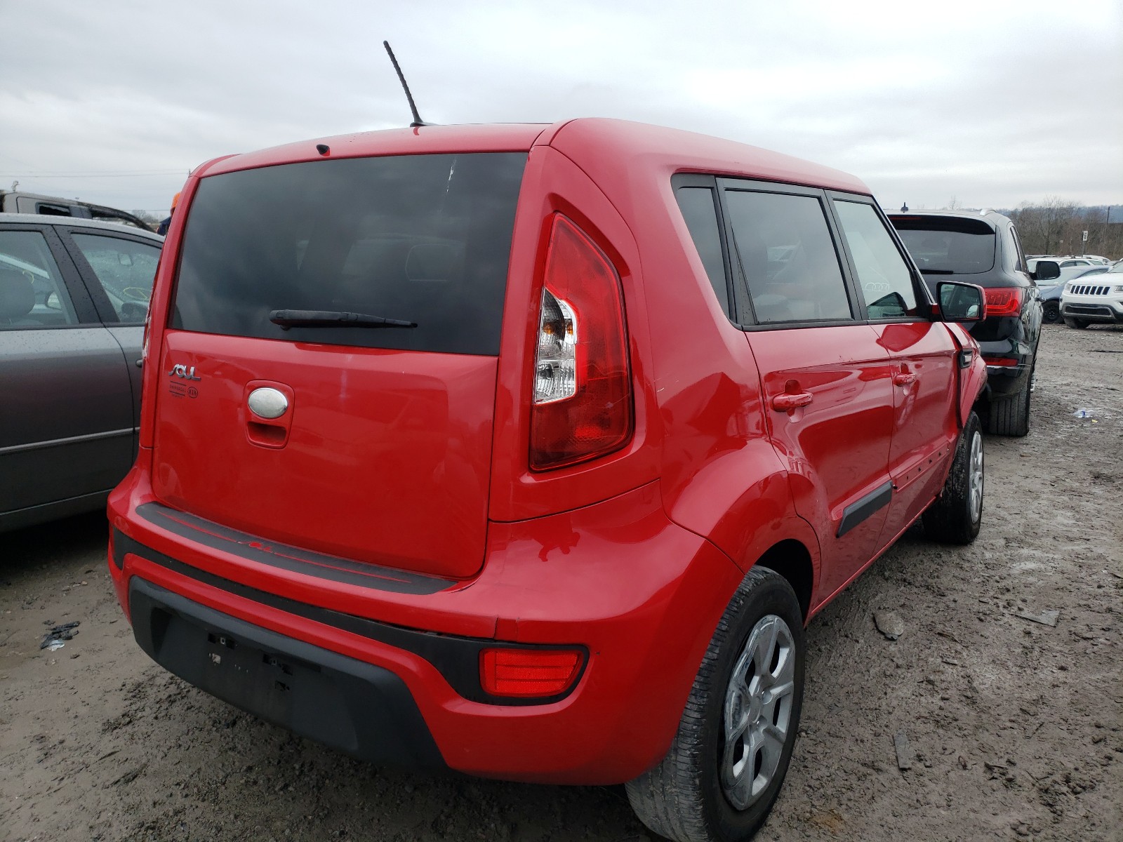 Photo 3 VIN: KNDJT2A55D7630479 - KIA SOUL 