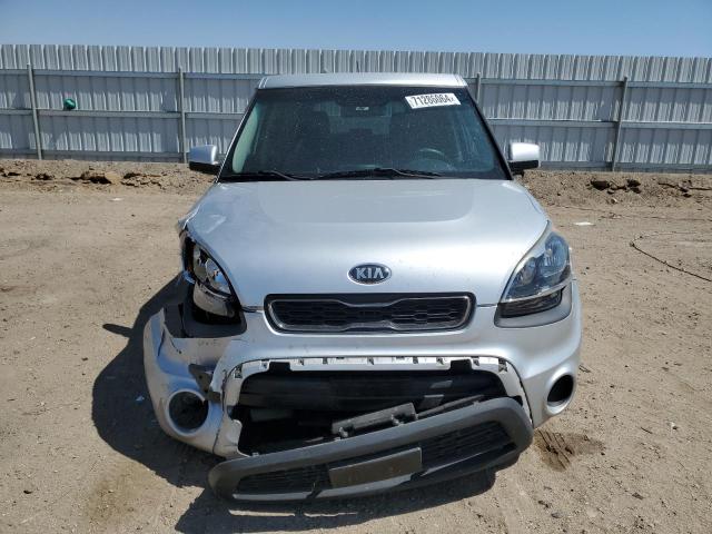 Photo 4 VIN: KNDJT2A55D7771861 - KIA SOUL 