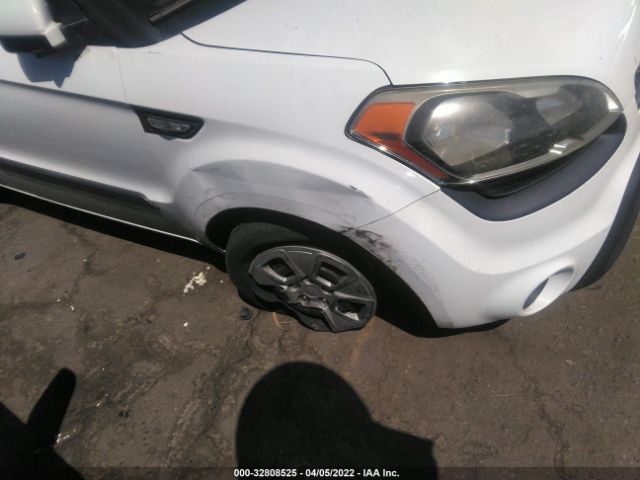 Photo 5 VIN: KNDJT2A56C7392155 - KIA SOUL 