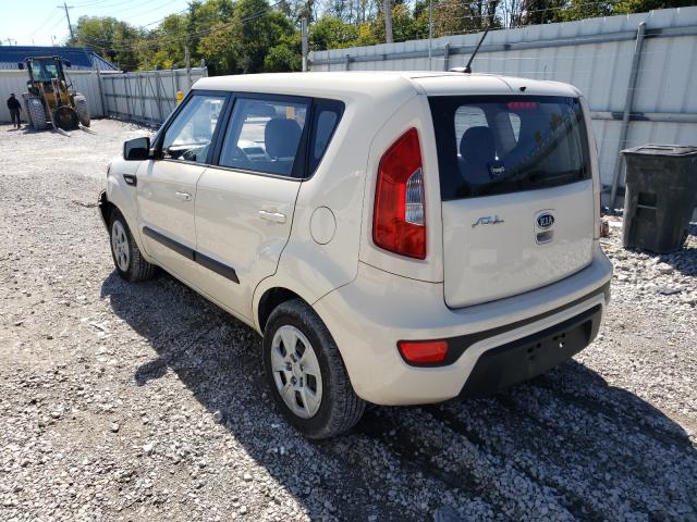 Photo 2 VIN: KNDJT2A56C7402070 - KIA SOUL 