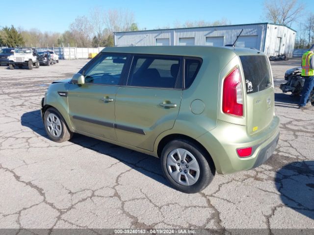 Photo 2 VIN: KNDJT2A56C7448840 - KIA SOUL 