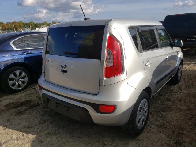 Photo 3 VIN: KNDJT2A56C7478114 - KIA SOUL 