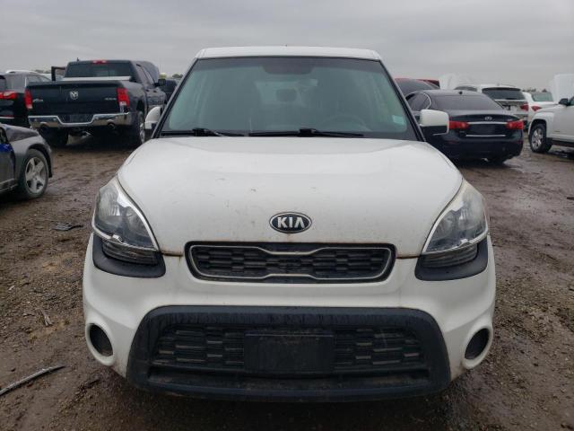 Photo 4 VIN: KNDJT2A56D7488272 - KIA SOUL 