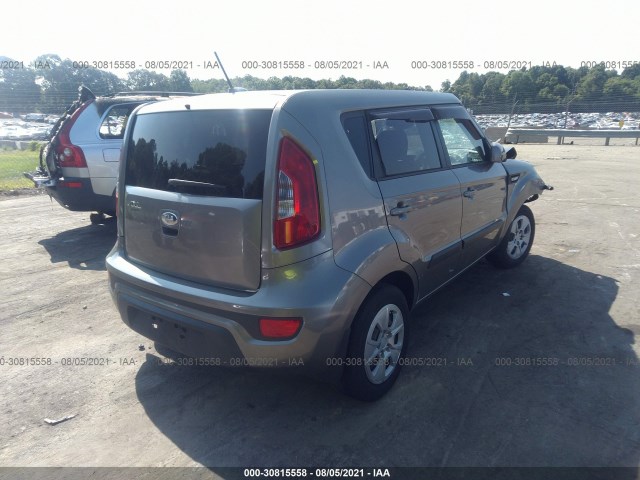 Photo 3 VIN: KNDJT2A56D7517303 - KIA SOUL 