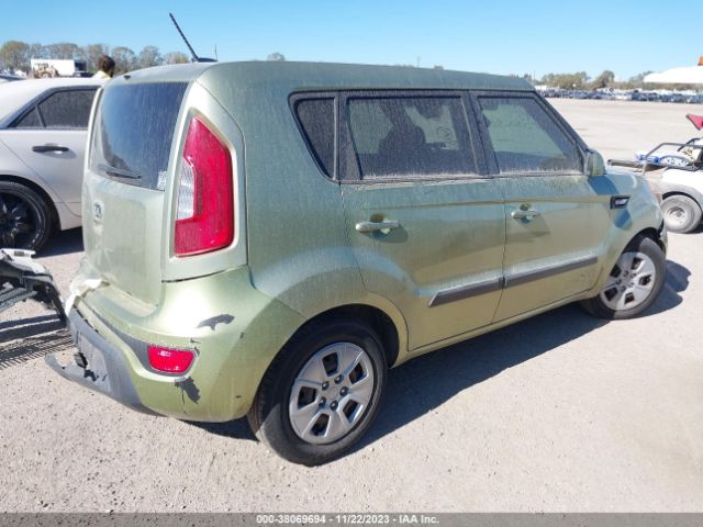 Photo 3 VIN: KNDJT2A56D7519262 - KIA SOUL 