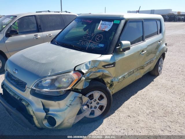 Photo 5 VIN: KNDJT2A56D7519262 - KIA SOUL 