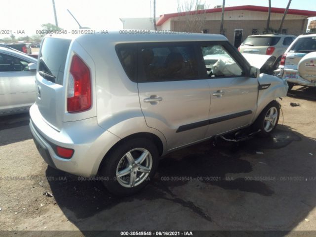 Photo 3 VIN: KNDJT2A56D7535770 - KIA SOUL 