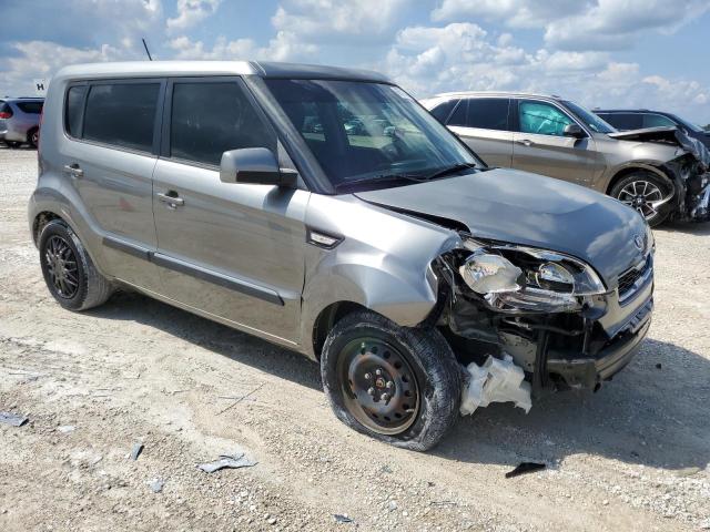 Photo 3 VIN: KNDJT2A56D7632807 - KIA SOUL 