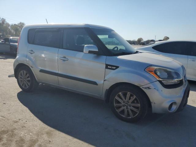 Photo 3 VIN: KNDJT2A56D7764000 - KIA SOUL 