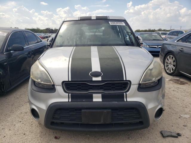 Photo 4 VIN: KNDJT2A56D7776549 - KIA SOUL 