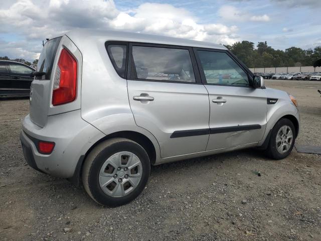 Photo 2 VIN: KNDJT2A57C7437135 - KIA SOUL 