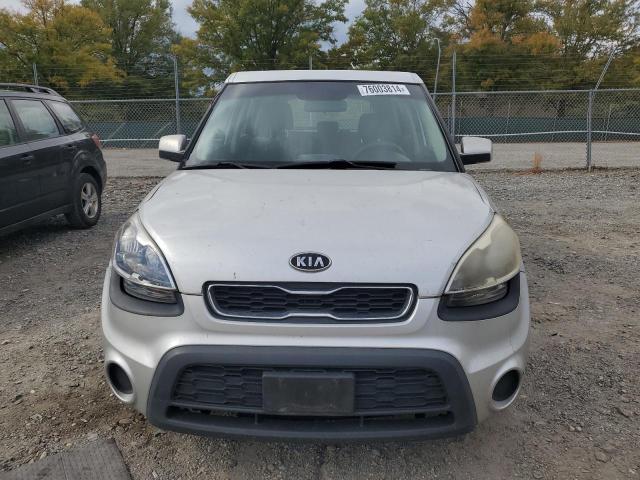 Photo 4 VIN: KNDJT2A57C7437135 - KIA SOUL 