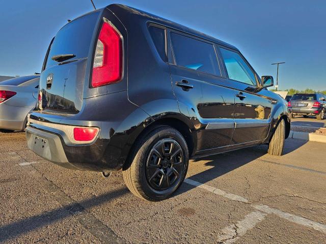 Photo 3 VIN: KNDJT2A57D7493884 - KIA SOUL 