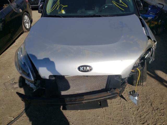 Photo 6 VIN: KNDJT2A57D7500901 - KIA SOUL 