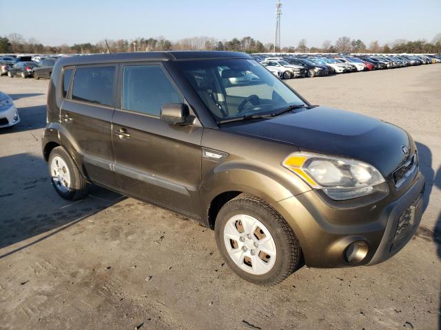 Photo 3 VIN: KNDJT2A57D7504432 - KIA SOUL 