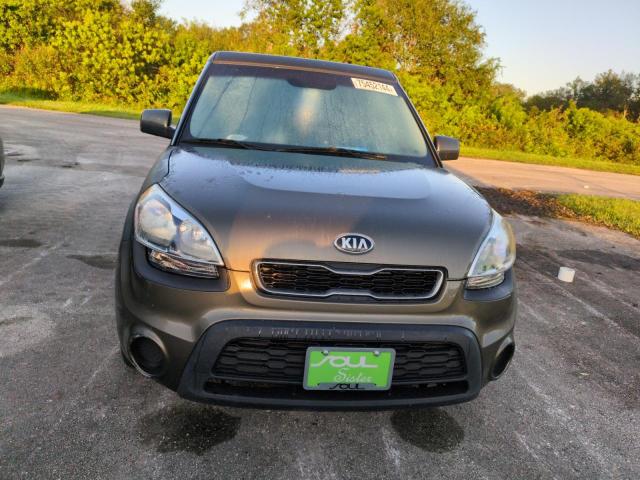 Photo 4 VIN: KNDJT2A57D7562296 - KIA SOUL 