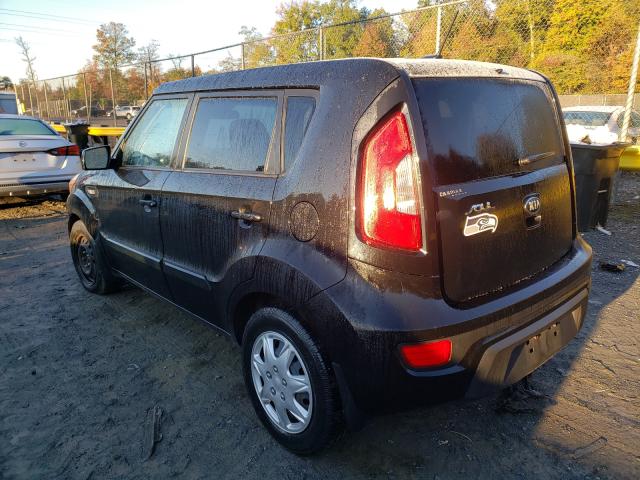 Photo 2 VIN: KNDJT2A57D7569930 - KIA SOUL 