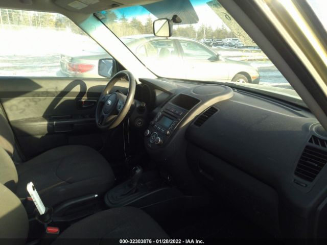 Photo 4 VIN: KNDJT2A57D7575887 - KIA SOUL 