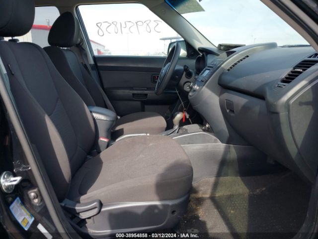 Photo 4 VIN: KNDJT2A57D7630273 - KIA SOUL 