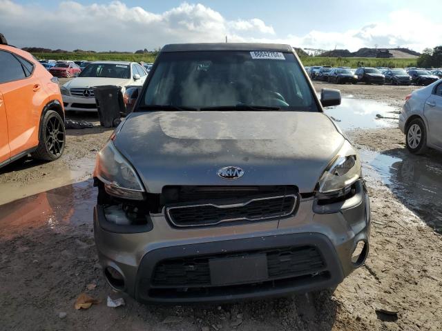 Photo 4 VIN: KNDJT2A57D7630855 - KIA SOUL 