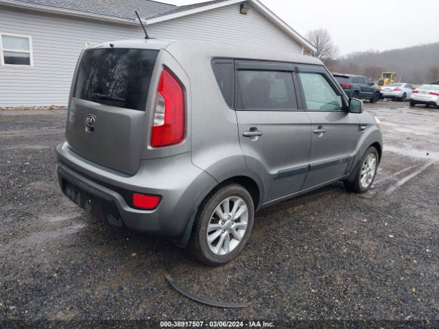 Photo 3 VIN: KNDJT2A57D7635103 - KIA SOUL 