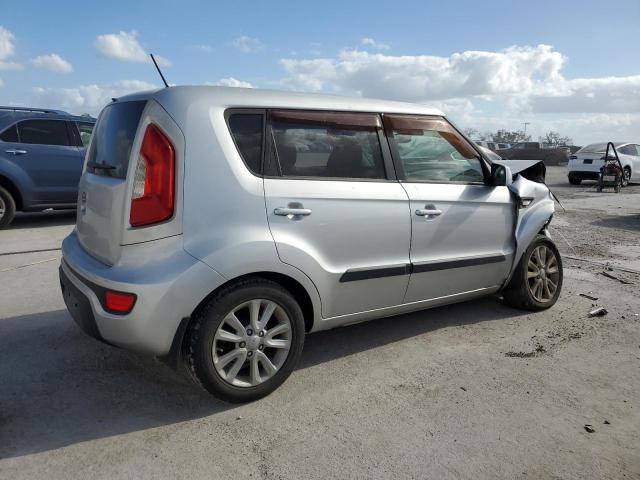 Photo 2 VIN: KNDJT2A57D7767178 - KIA SOUL 