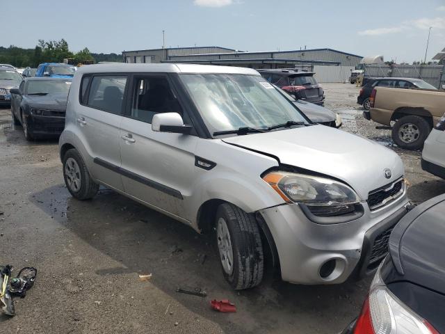 Photo 3 VIN: KNDJT2A57D7768833 - KIA SOUL 