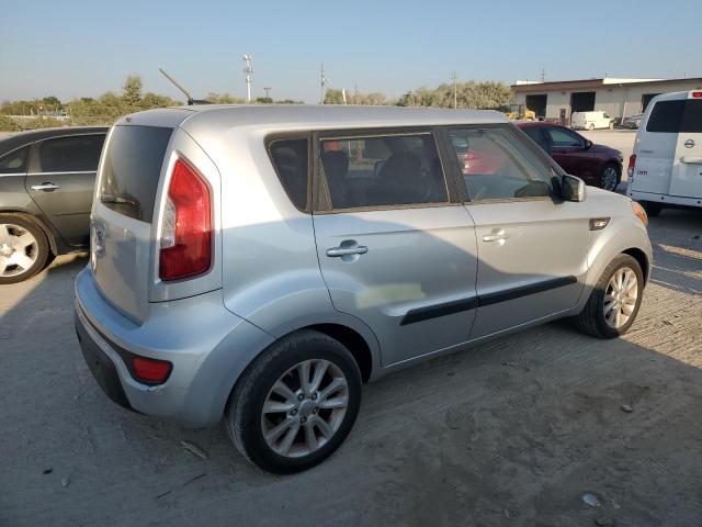 Photo 2 VIN: KNDJT2A58C7368200 - KIA SOUL 