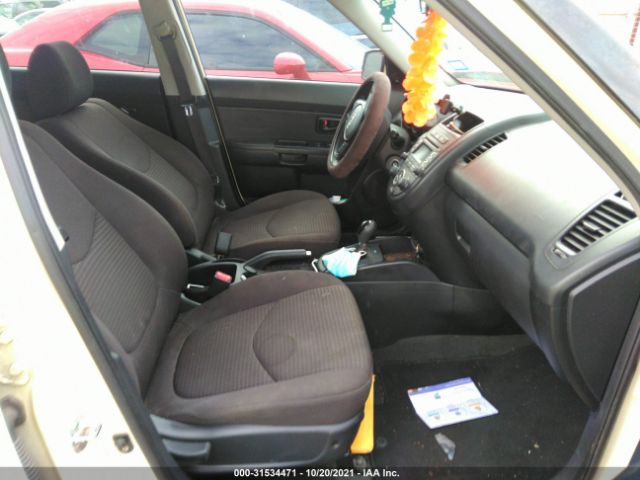 Photo 4 VIN: KNDJT2A58C7385613 - KIA SOUL 