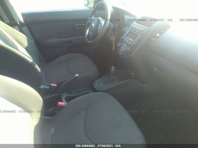 Photo 4 VIN: KNDJT2A58D7562968 - KIA SOUL 