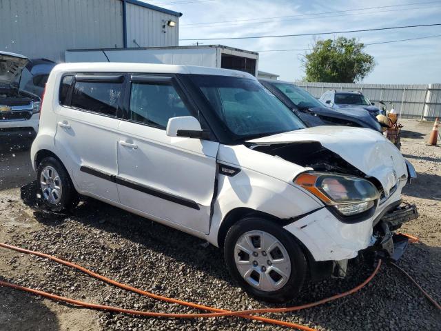 Photo 3 VIN: KNDJT2A58D7565045 - KIA SOUL 