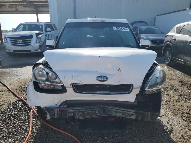 Photo 4 VIN: KNDJT2A58D7565045 - KIA SOUL 